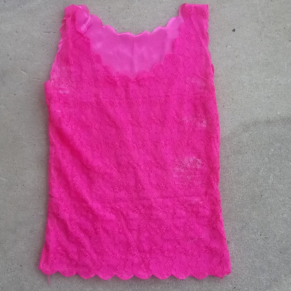 Dark pink lace sleeve shirt